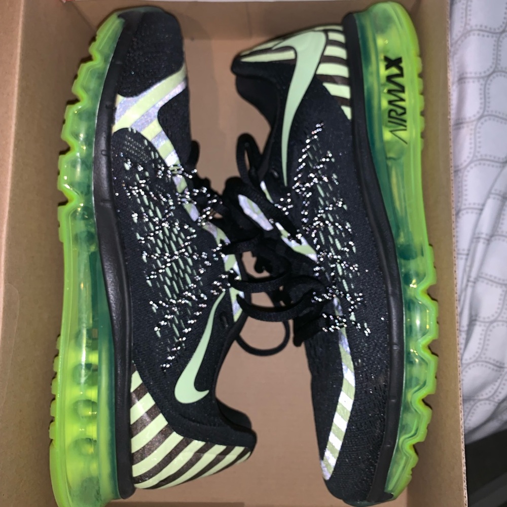 Nike Air Max 2015 Men’s Running Shoe size 9.5